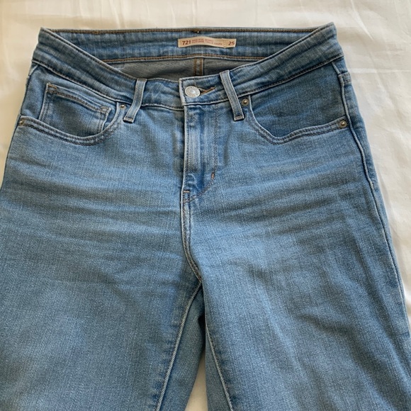 Levi 721 high rise skinny, lighter wash, size 25 - Picture 1 of 4